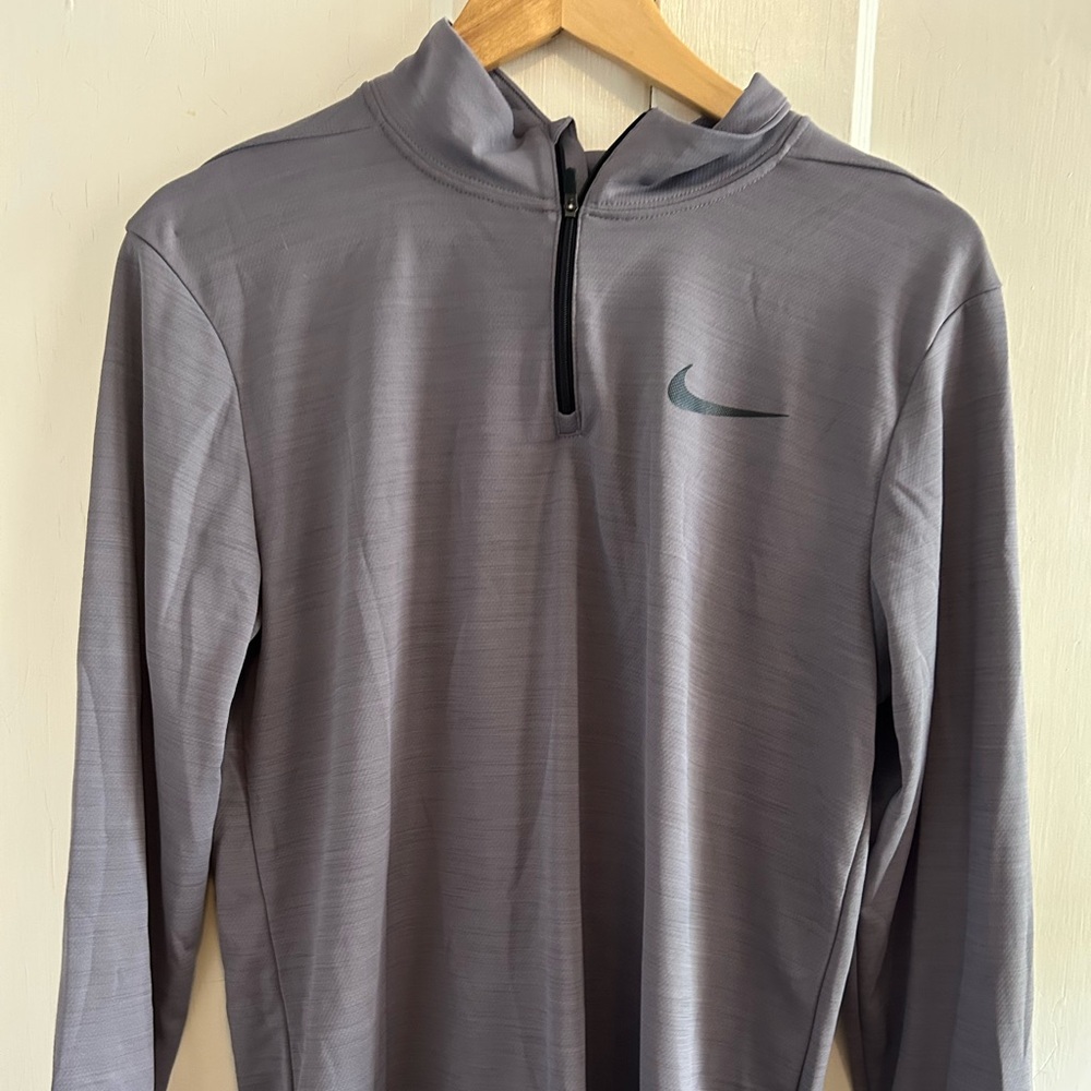 Nike Gray 1/4 Zip Long Sleeve Shirt